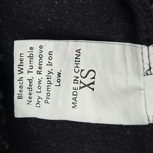 Shein Distressed Cropped  Black Denim Jean Jacket Puffy Sleeves Size XS - Picture 10 of 15